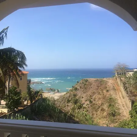 Hotel Peaceful Ocean View Studio